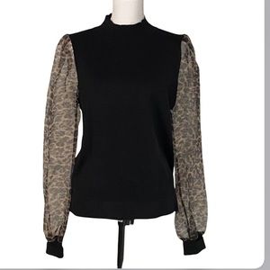 NWT Sioni
Leopard Sleeve Sweater